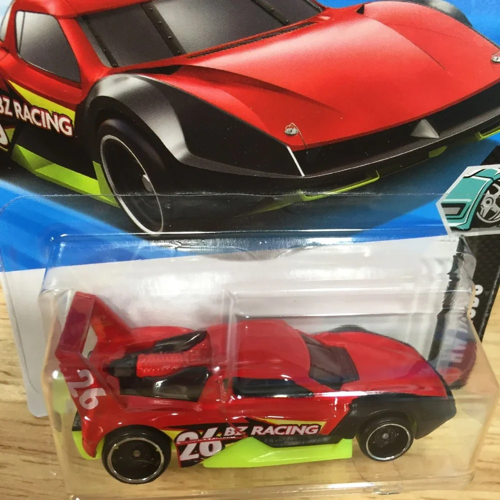 Hot Wheels Toy Car HW Mods High-Tail Chaser 1/64 Red